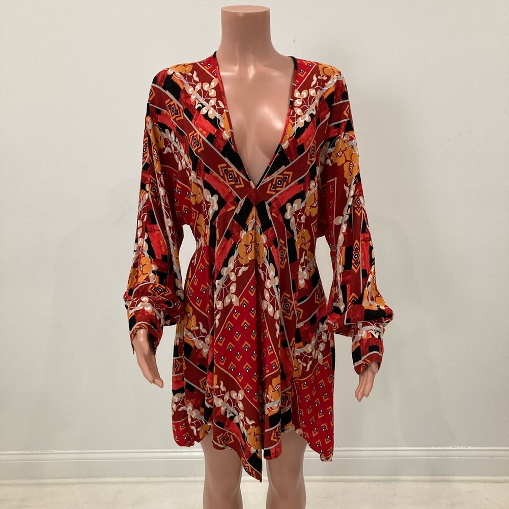 NWOT FREE PEOPLE Ladies Floral Long Sleeve Deep Plunge Blouse Dress Tunic M